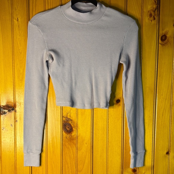 TNA Tops - TNA Aritzia Lavendar Waffle Knit Crop Top